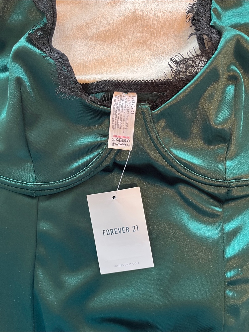 NWT Forever 21 Women’s Emerald Green Lace-Trim Bodysuit - Picture 3 of 12